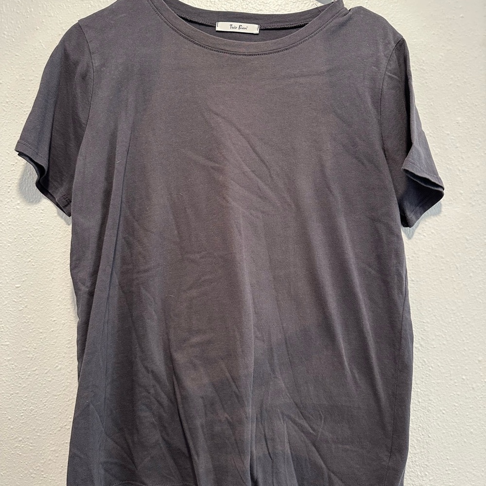 Tres Bien Gray Short Sleeve Tee Classic Basic
